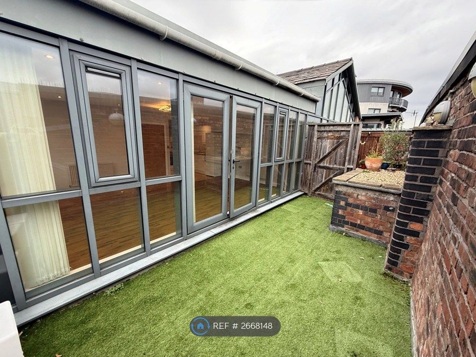 Property photo 2 of 9