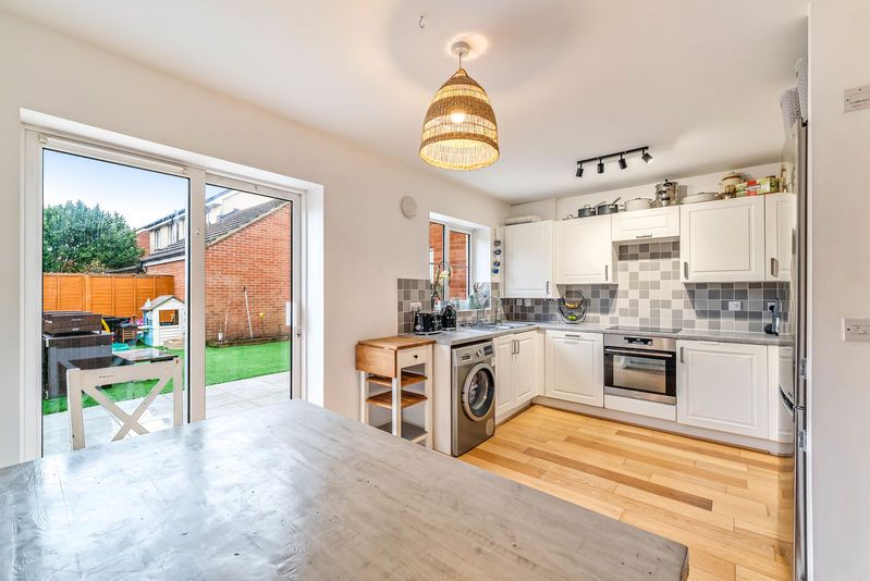 Property photo 3 of 20 Photo 17