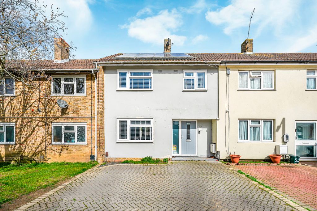 Property photo 2 of 21