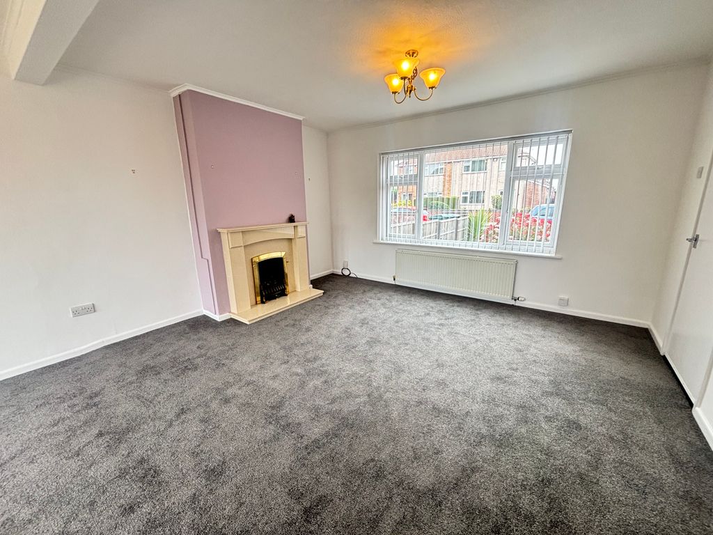 Property photo 3 of 14 Image