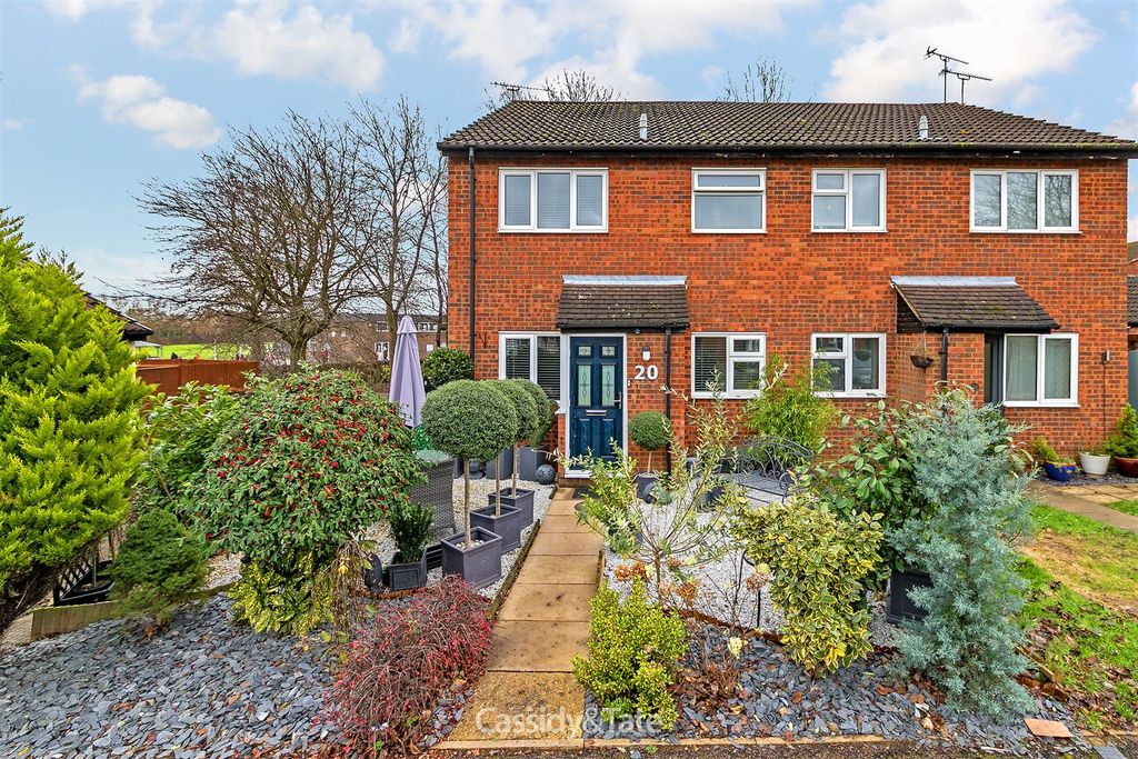 Property photo 1 of 20 20Fieldclose-1.Jpg