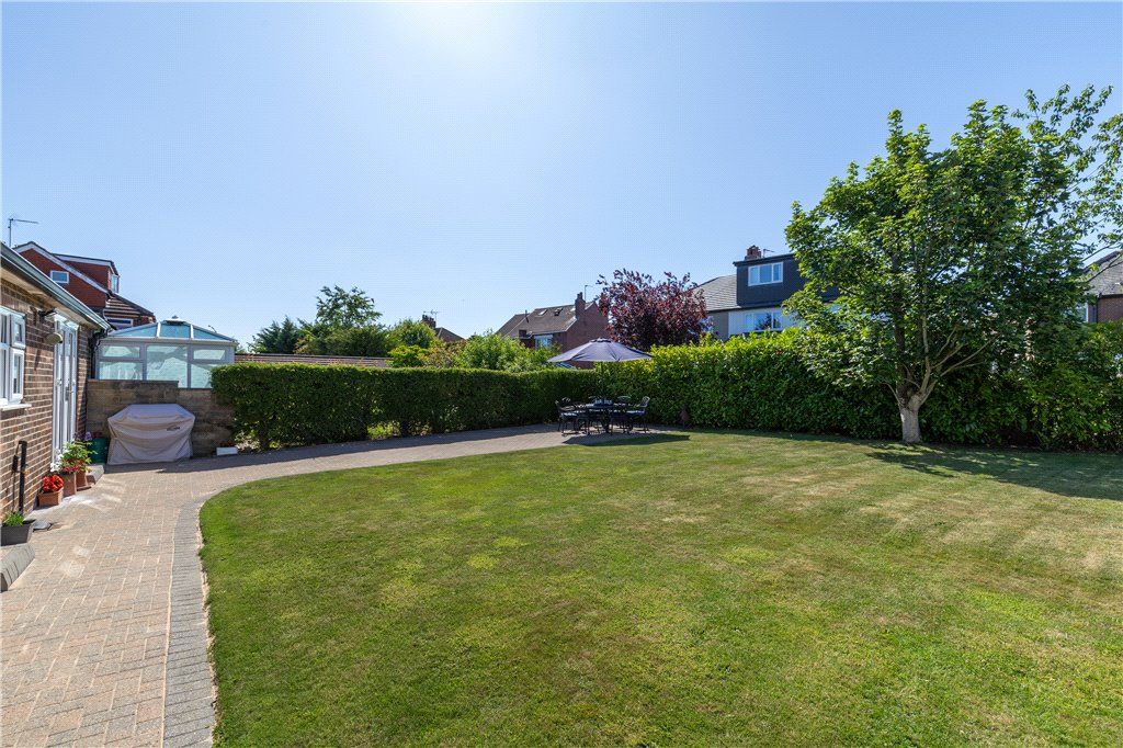 Property photo 2 of 29 Garden