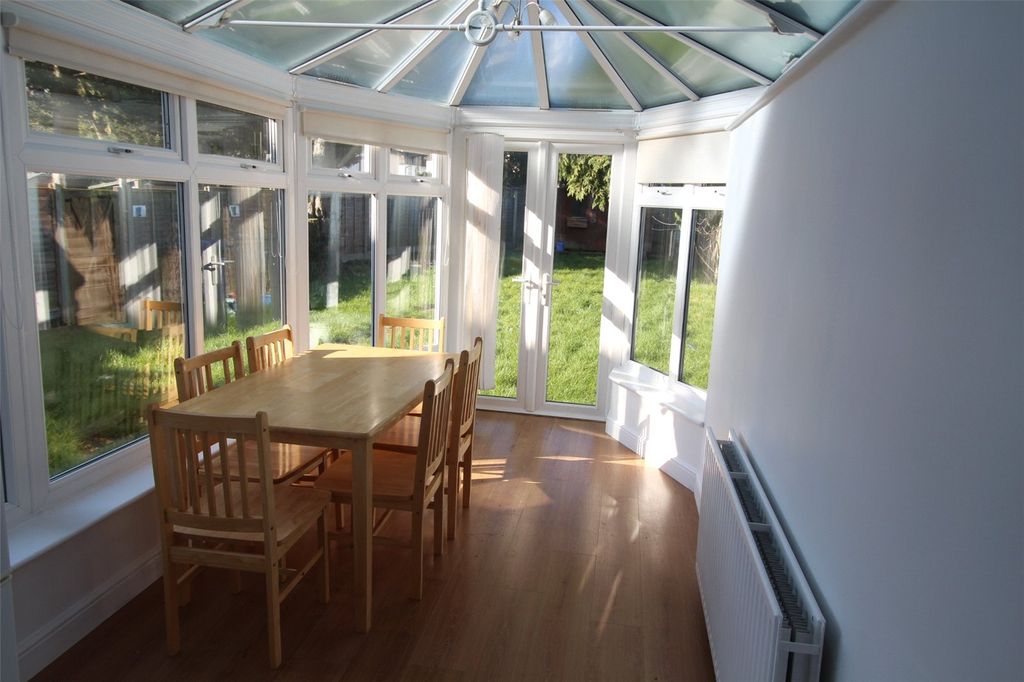Property photo 3 of 11 Picture No. 04