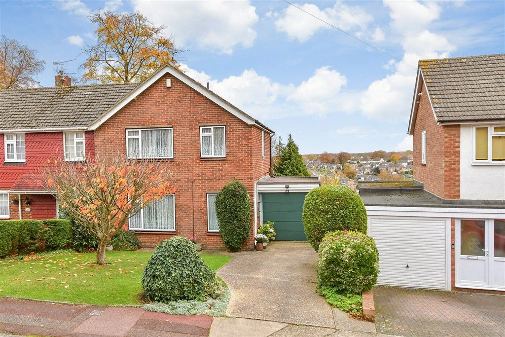 Property photo 1 of 12 External (Brochure) *