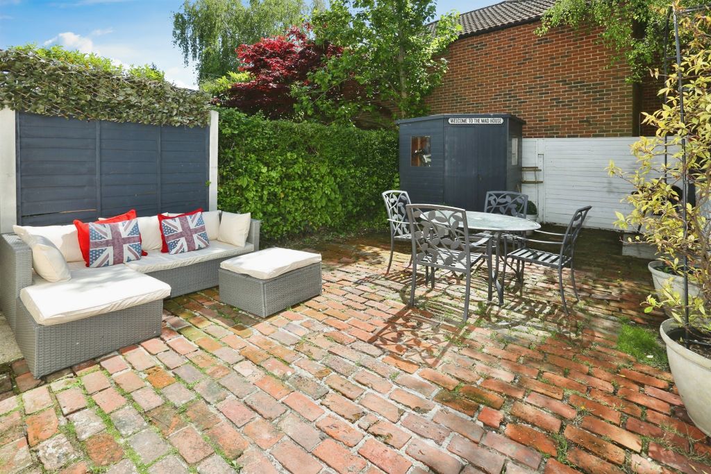 Property photo 2 of 15