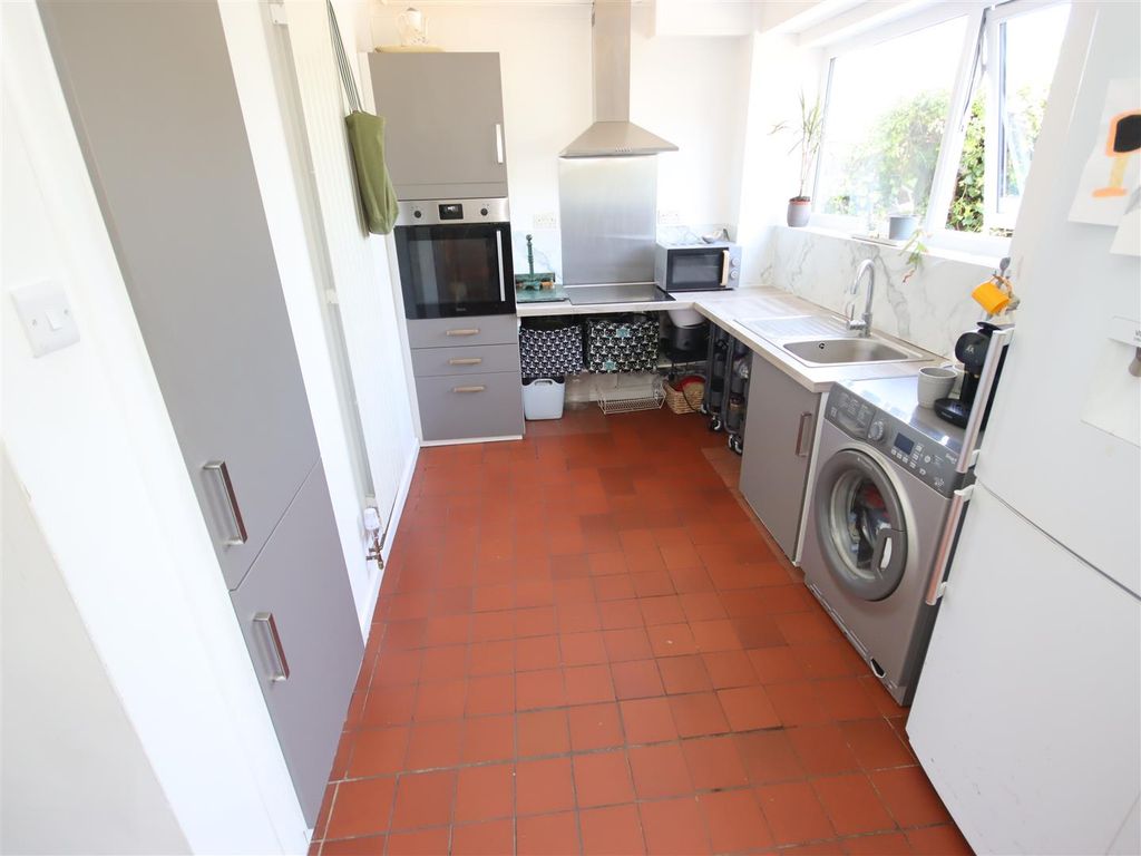 Property photo 3 of 14 Img_2510.Jpg