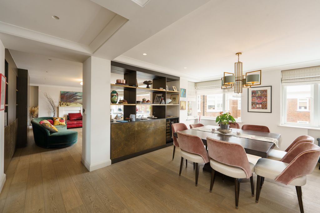 Bentinck Close, 76-82 Prince Albert Road, St John's Wood, London NW8