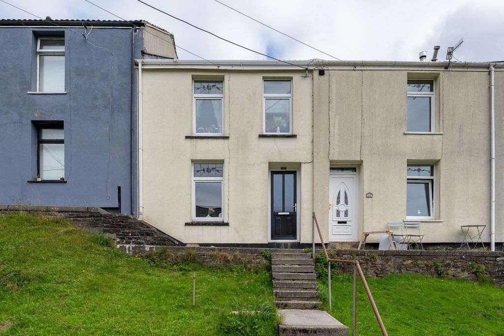 Property photo 1 of 38