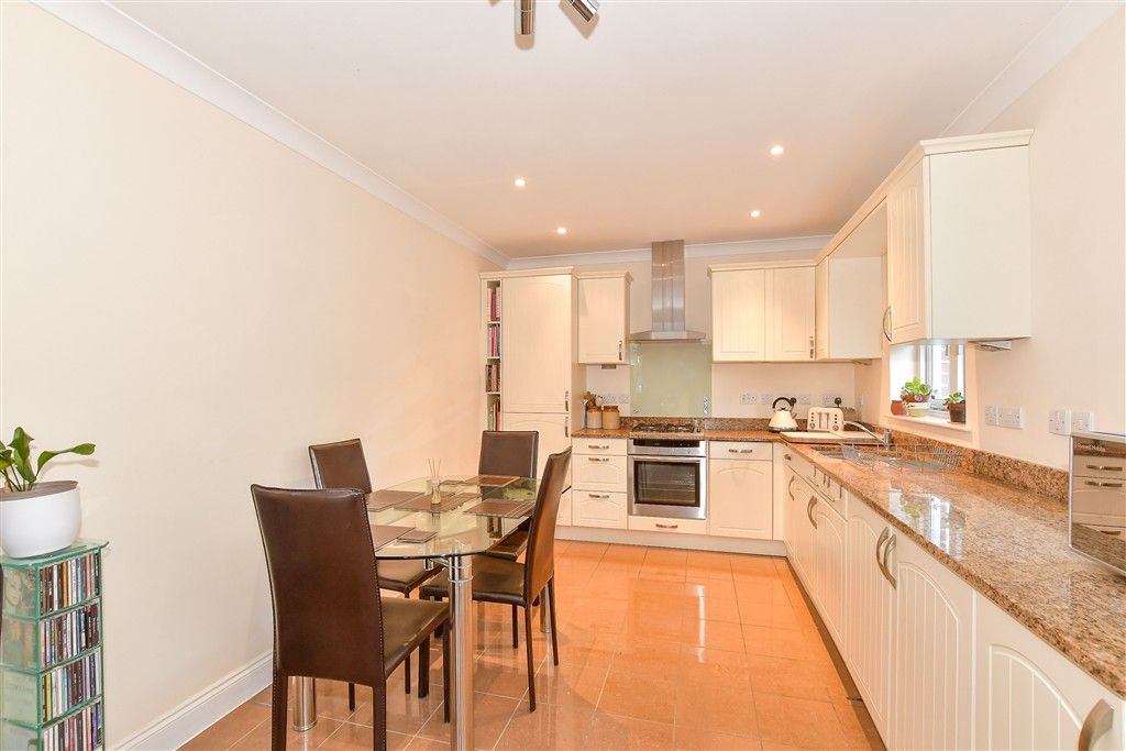 Property photo 1 of 8 Kitchen/ Diner