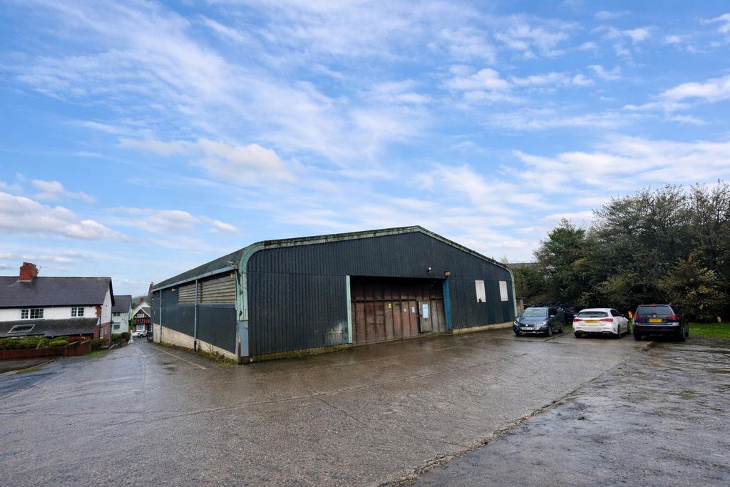 Property photo 1 of 7 E7413B70-D9E9-4E6E-893E-E3050440Bb80.Png