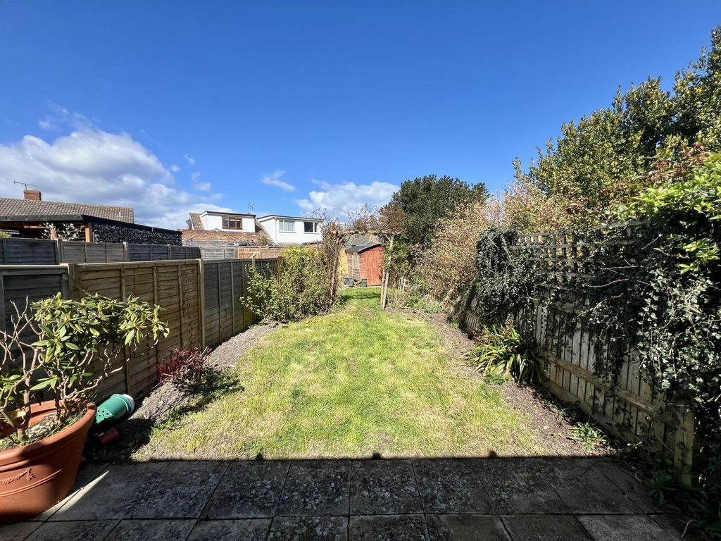 Property photo 2 of 13