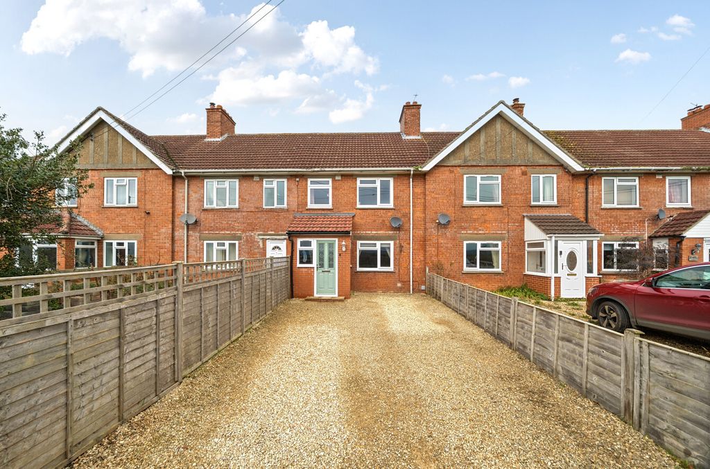 Property photo 1 of 20 1385670-22-692862...