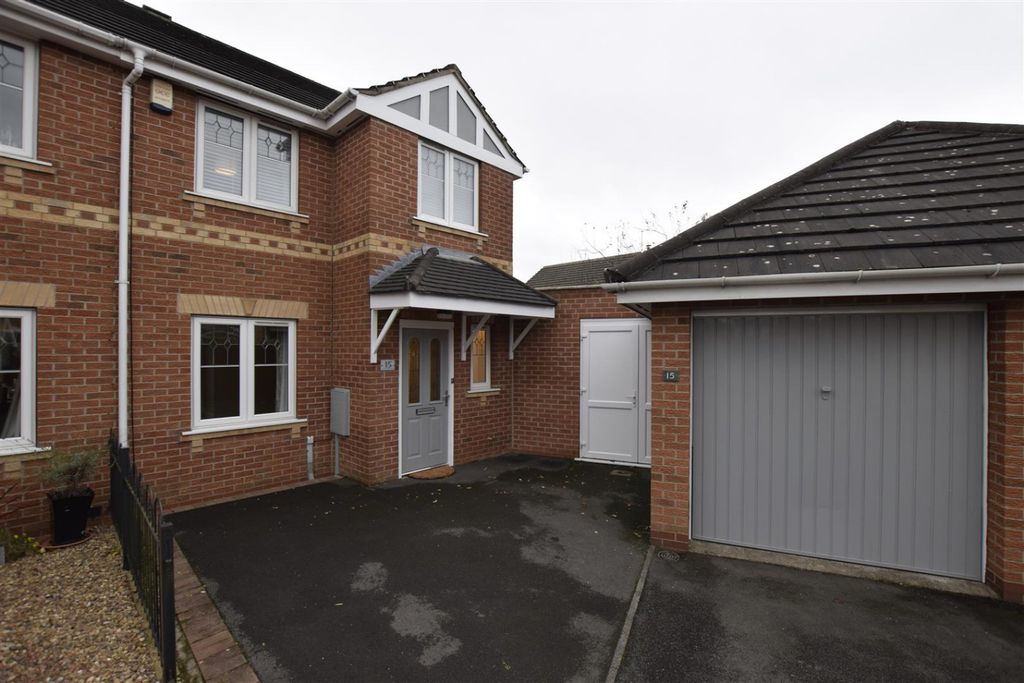 Property photo 1 of 15 1897720