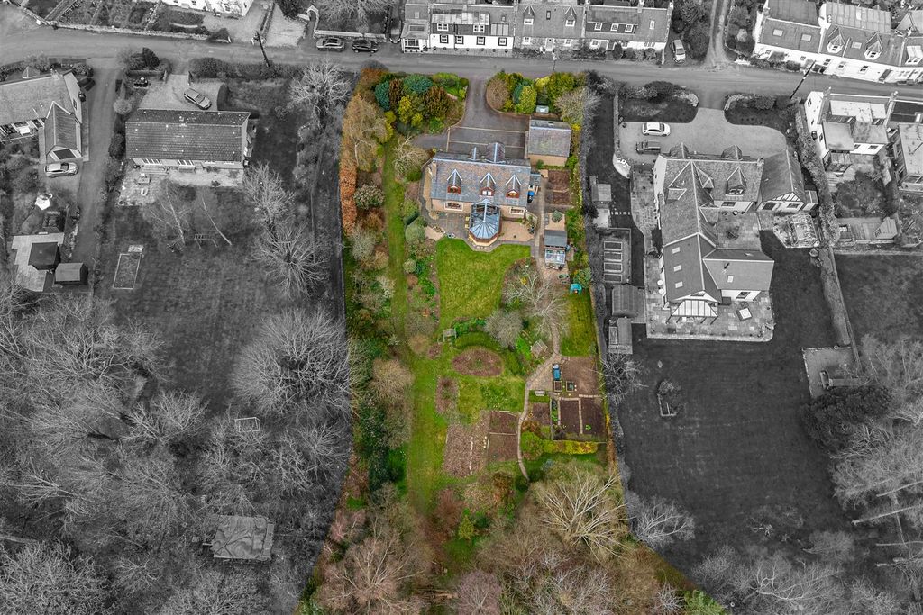 Property photo 3 of 40 Braside Redpath 03.Jpg