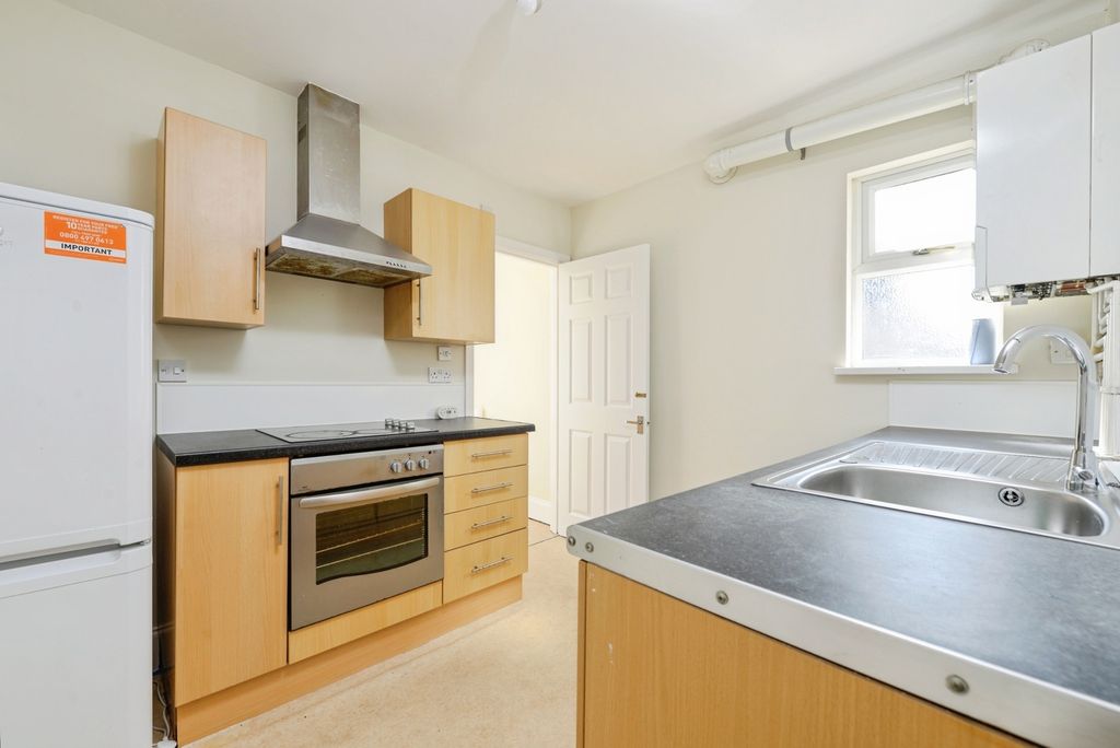 Property photo 2 of 19 Pbox-Img.Jpg