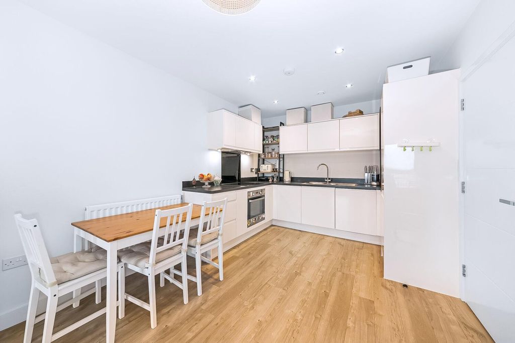 Property photo 2 of 11 Img_8301-2-1500x1000.Jpg