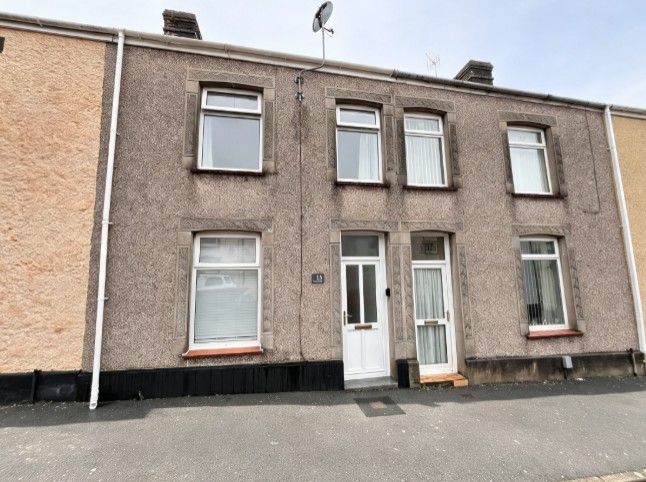 Property photo 1 of 19