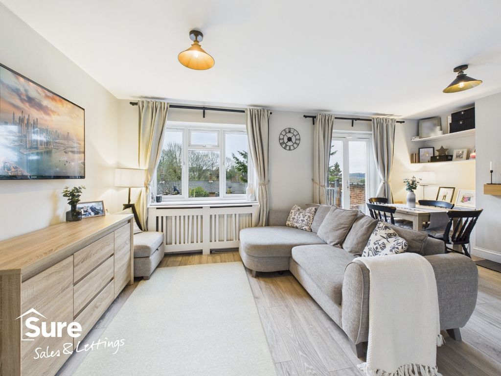 Property photo 3 of 34 4861913