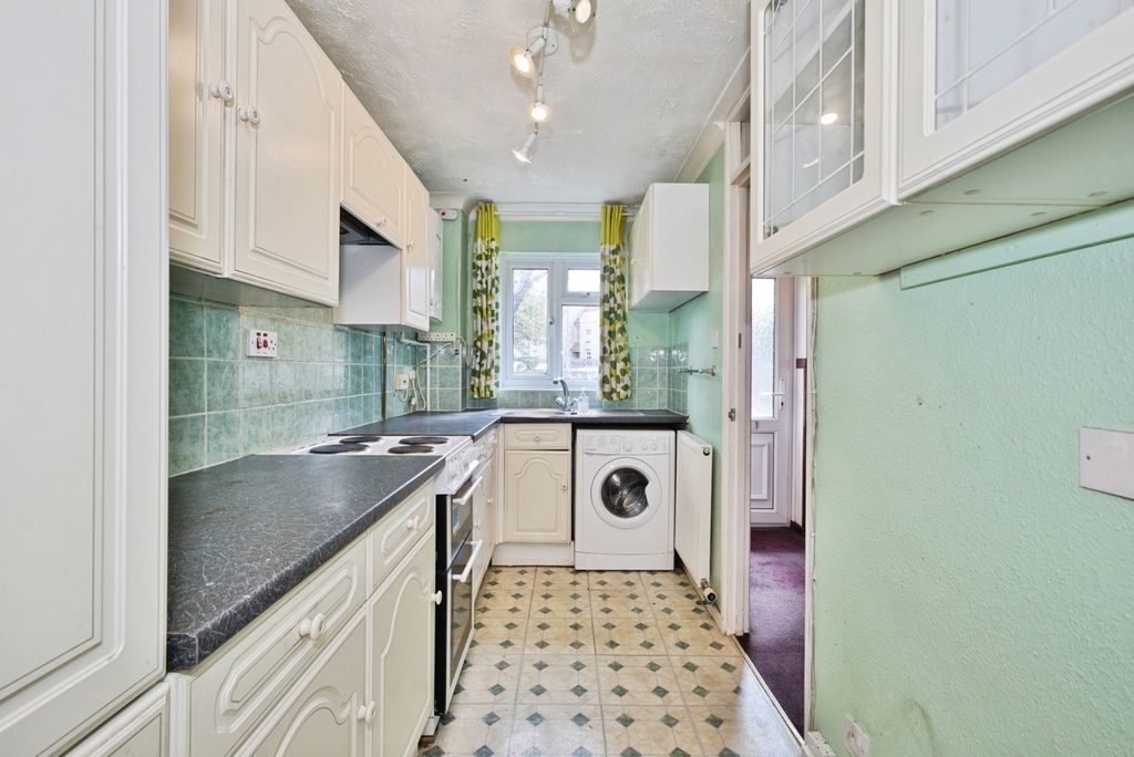 Property photo 2 of 15 Pbox-Img.Jpg