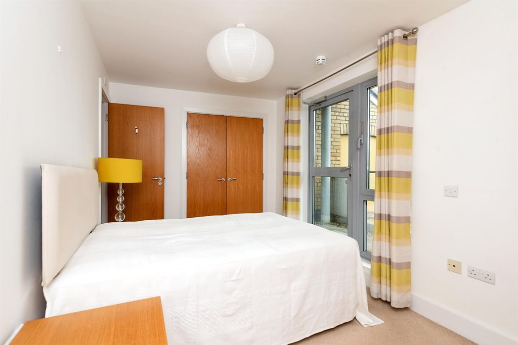 Property photo 3 of 13 Bedroom