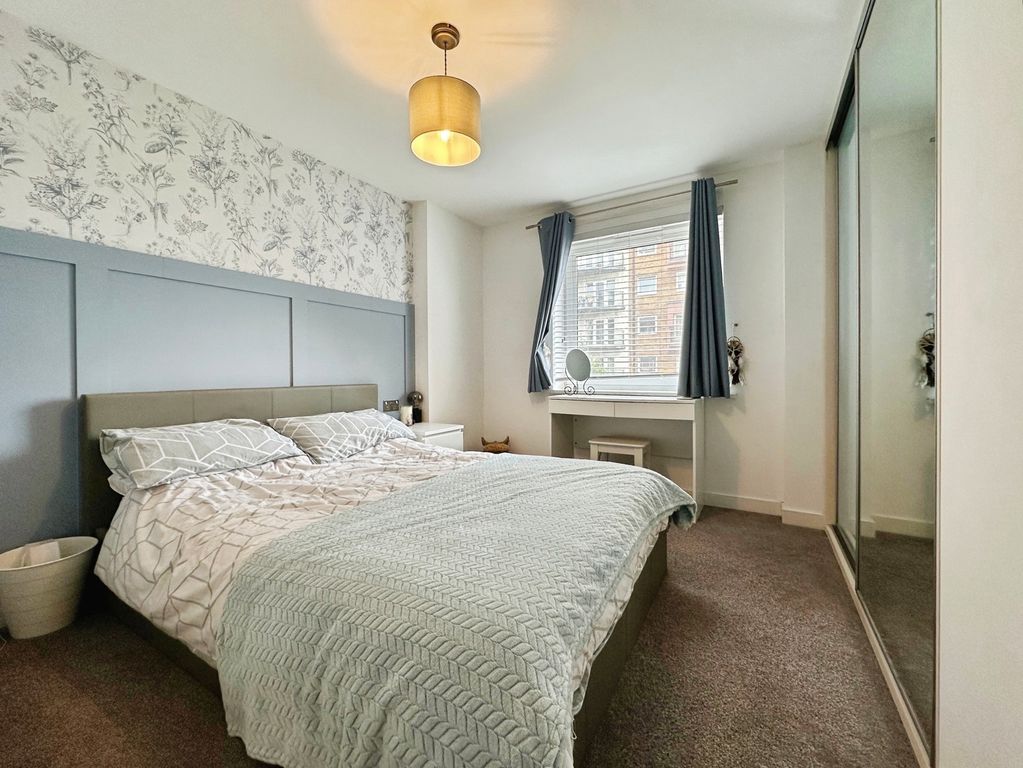 Property photo 2 of 11 Pbox-Img.Jpg