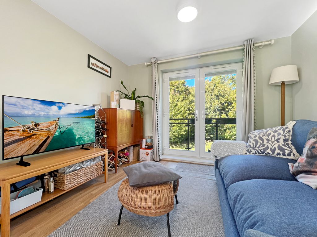 Property photo 3 of 12 9Ecfc2601Eee4E0c74Dfce38Fcafc47Bd59d103E