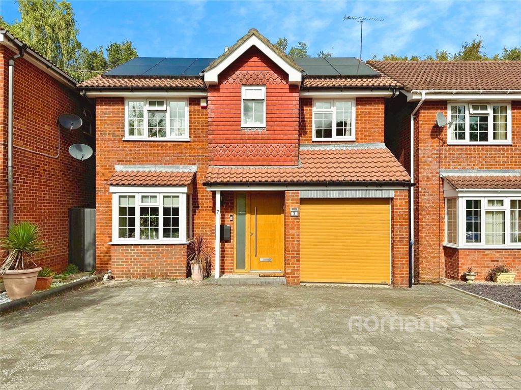 Property photo 1 of 14 Picture No. 16