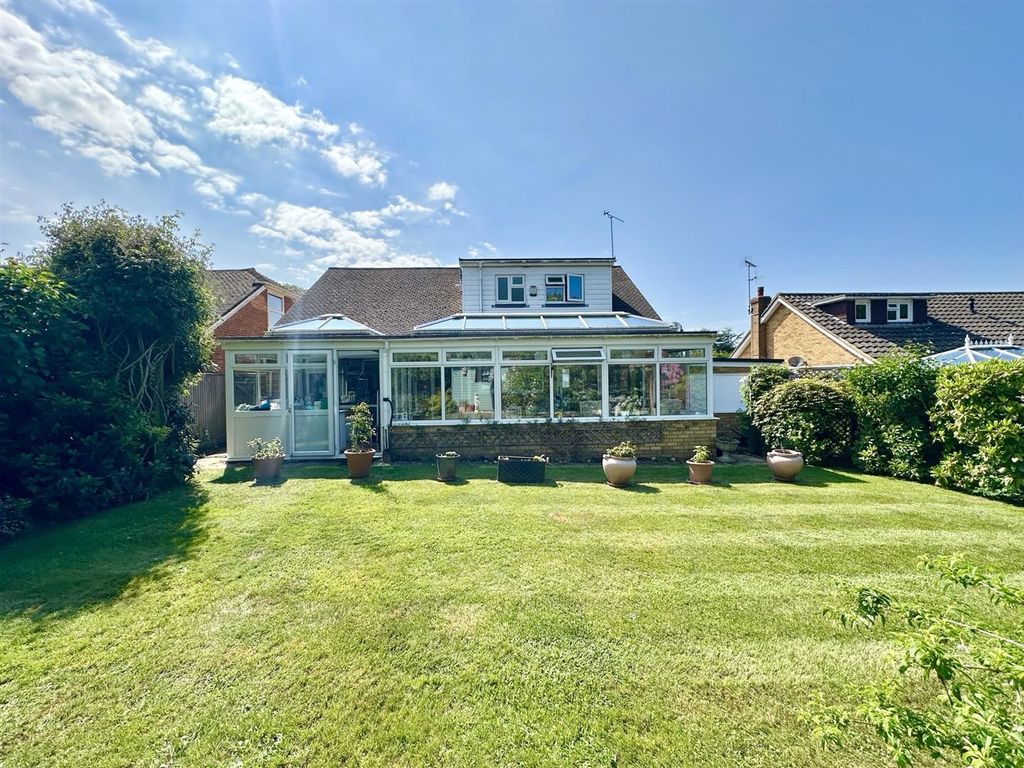 Property photo 3 of 20