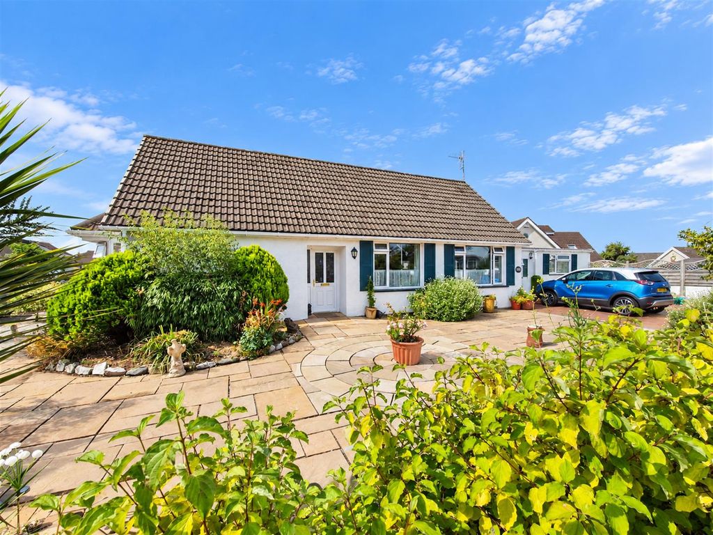 Property photo 1 of 25 Dcde2228-3F28-47A4-98B8-6d4Cfc005dc8.Png