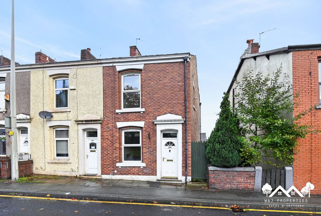 Property photo 1 of 30