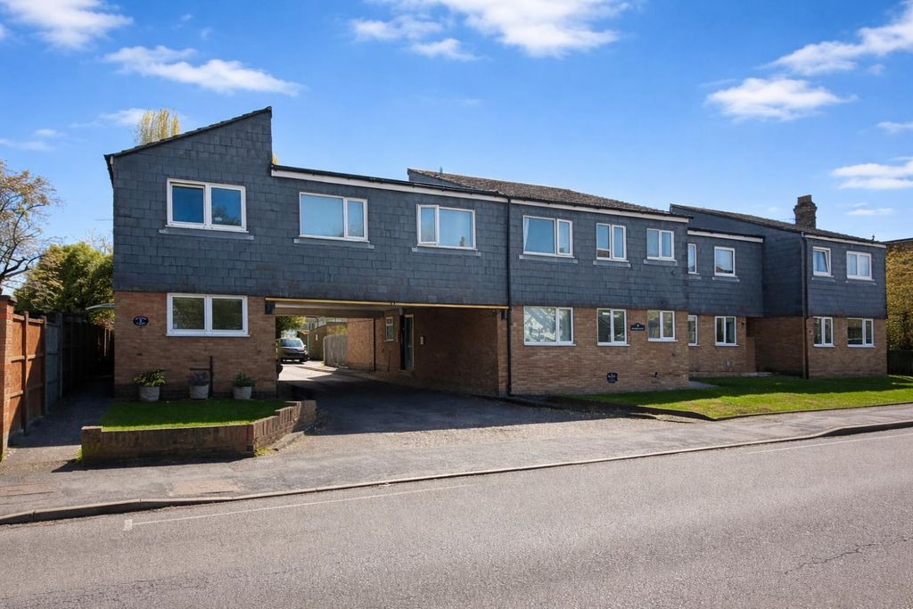 Property photo 1 of 6 Front