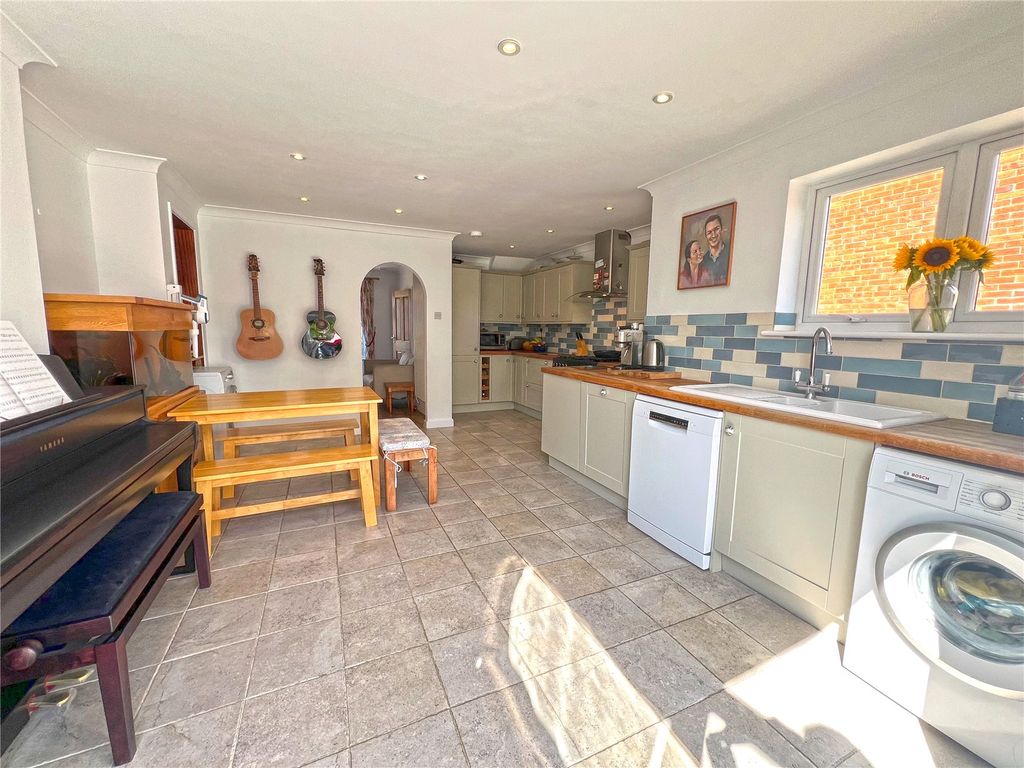 Property photo 3 of 11 Picture No. 07