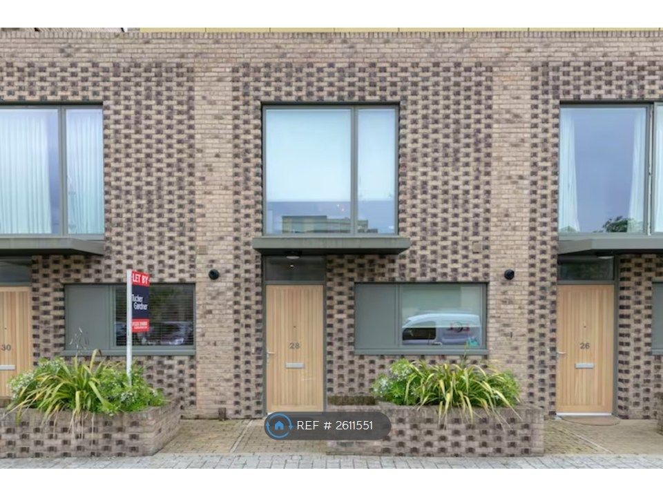 Property photo 1 of 31