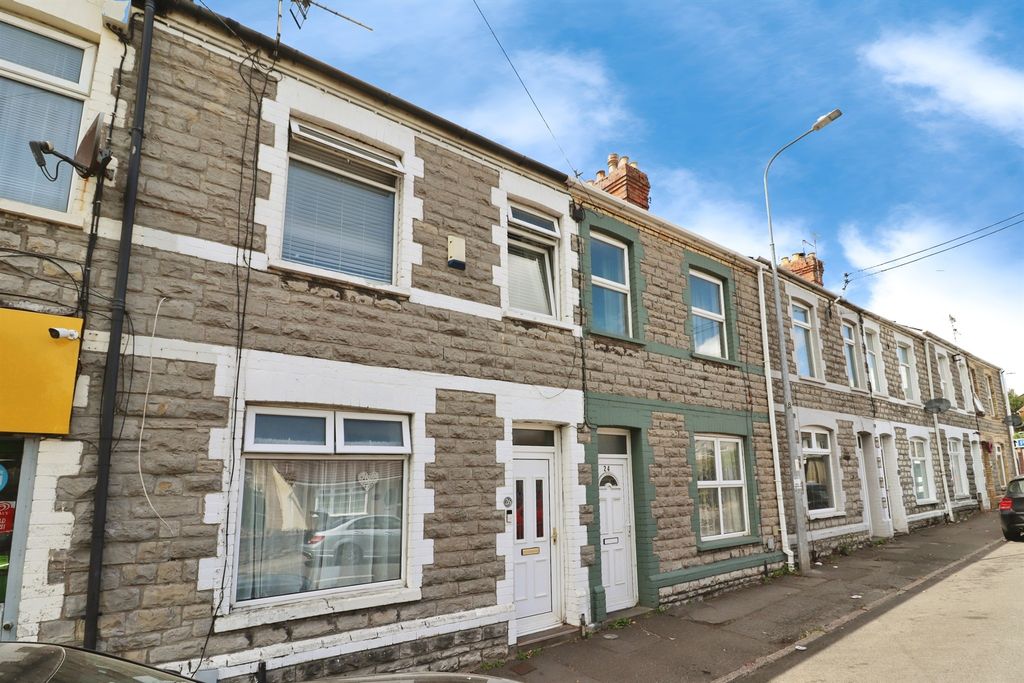 Property photo 1 of 17