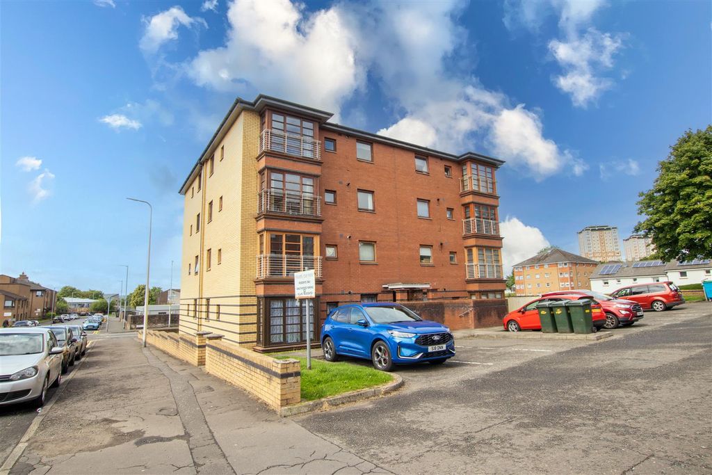 Property photo 1 of 15 External.Front.Two.Jpg