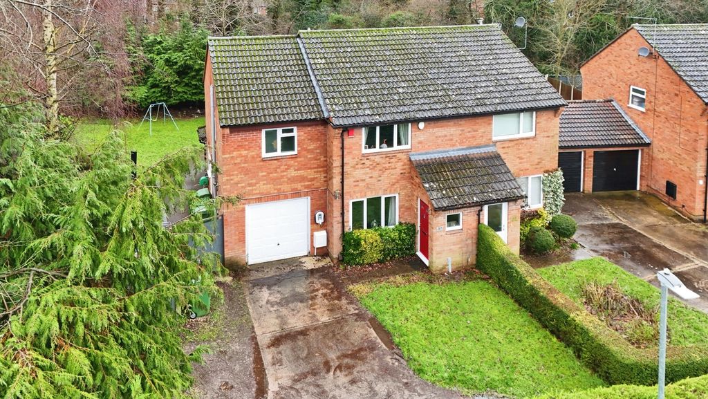 Property photo 1 of 30 4820570