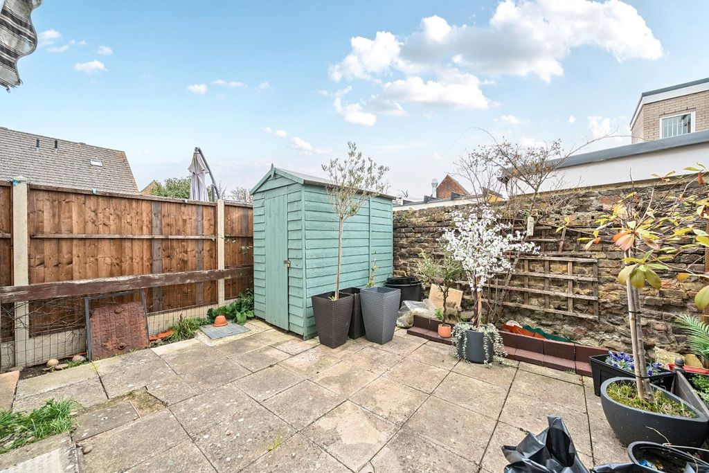 Property photo 2 of 14 1371671-2-68Ff630417F21.Jpg