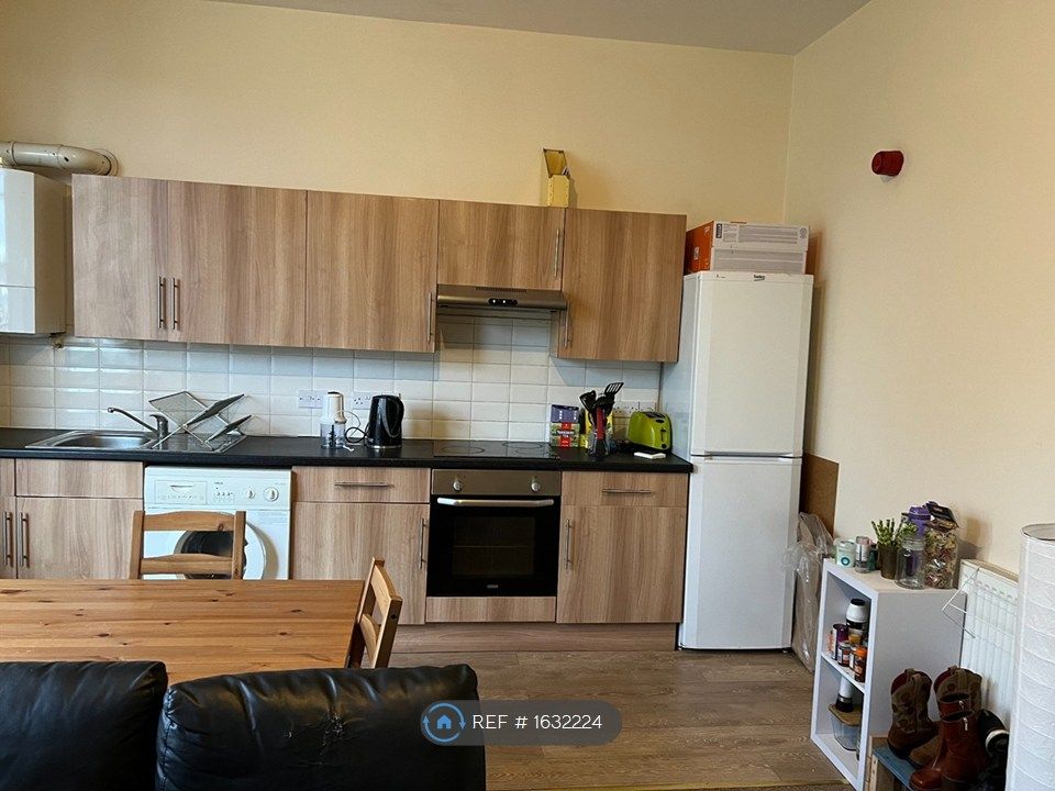 Property photo 2 of 7 Open Plan Kitchen