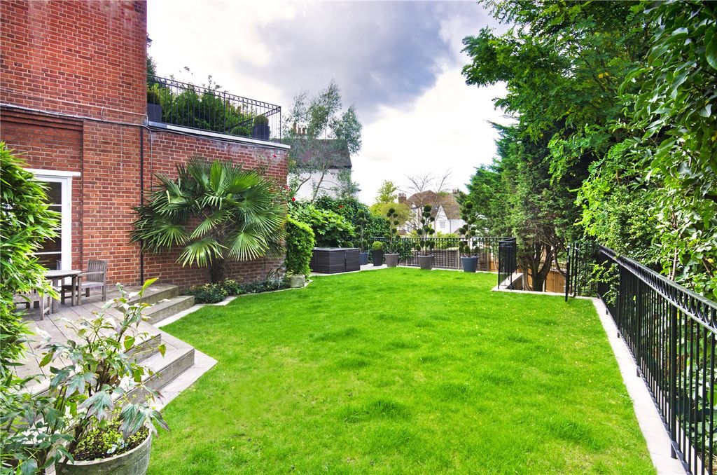 Property photo 2 of 12 Picture No. 27