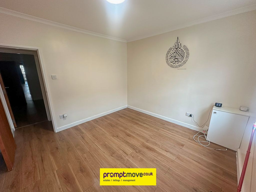 Property photo 3 of 19 Na