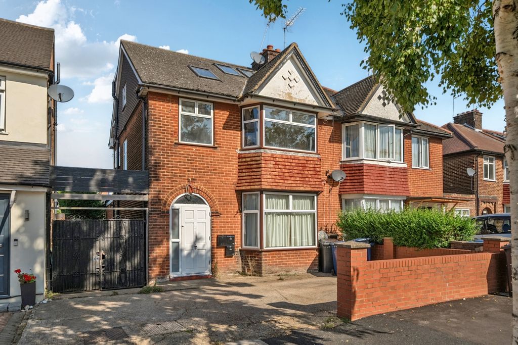 Property photo 1 of 19
