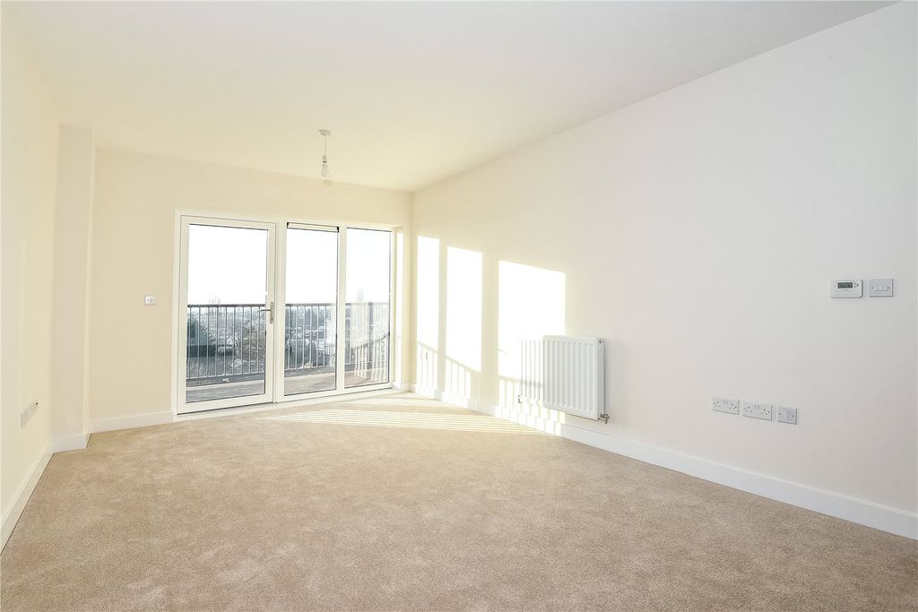 Property photo 1 of 6 Picture No. 11