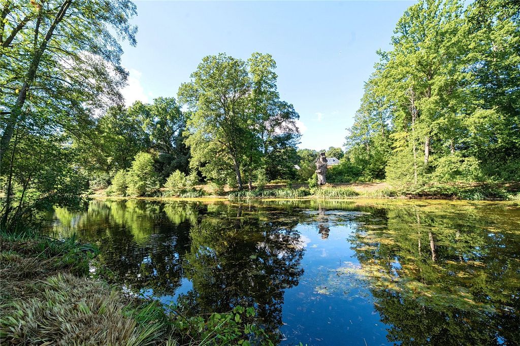 Property photo 2 of 18 Picture No. 05