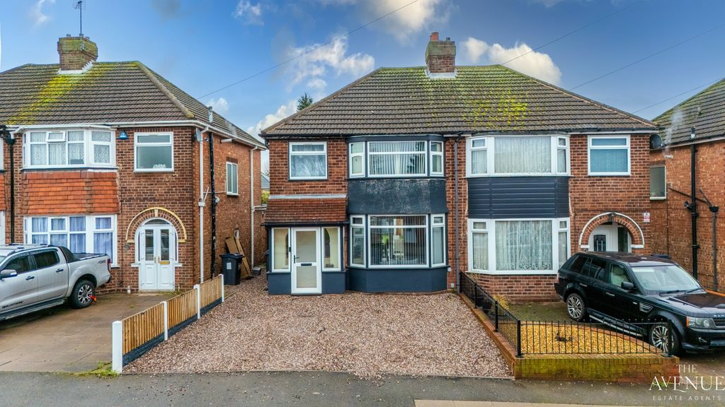 Property photo 1 of 26 4802150