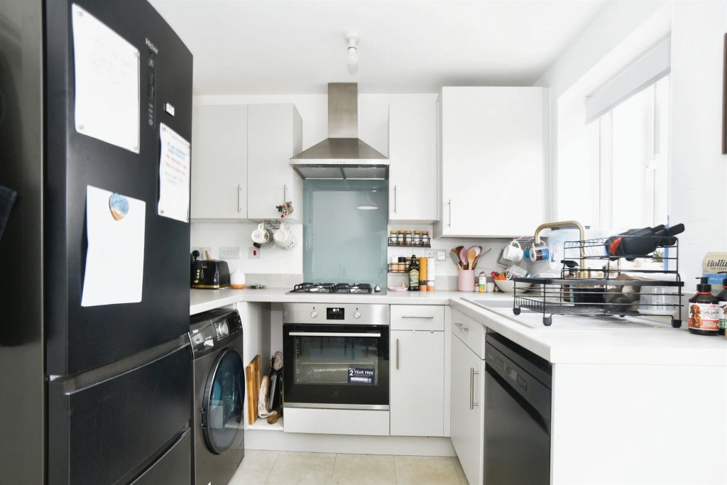 Property photo 3 of 17