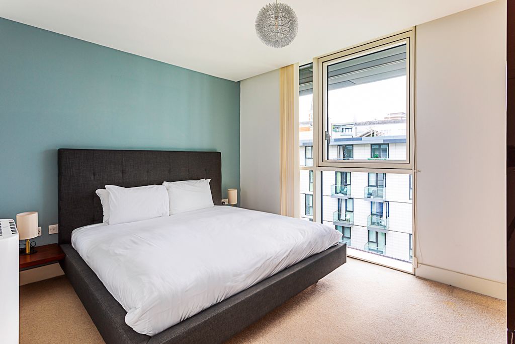 Property photo 3 of 26