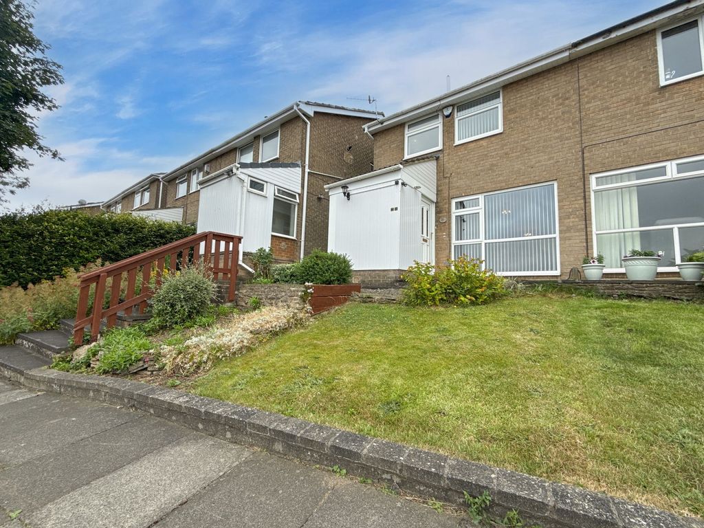 Property photo 1 of 10 External