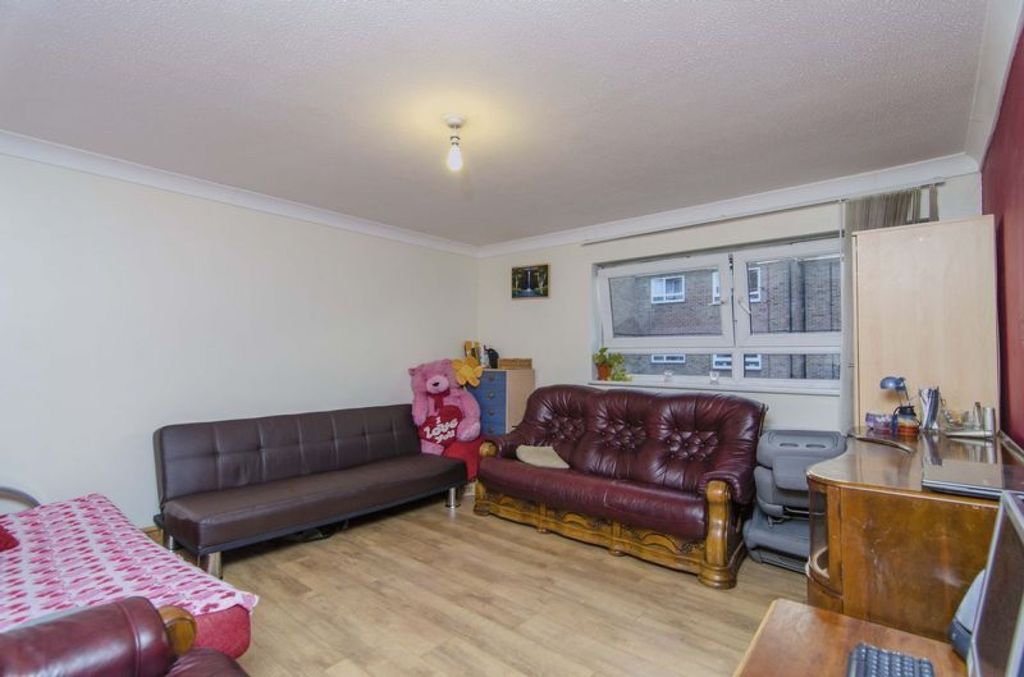 Property photo 2 of 4