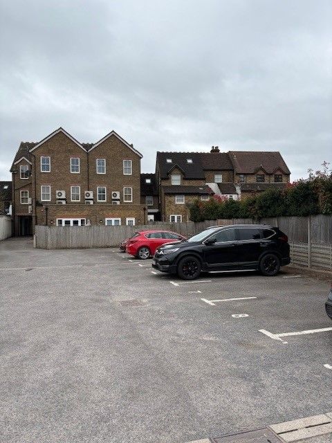 Property photo 1 of 10 Cover