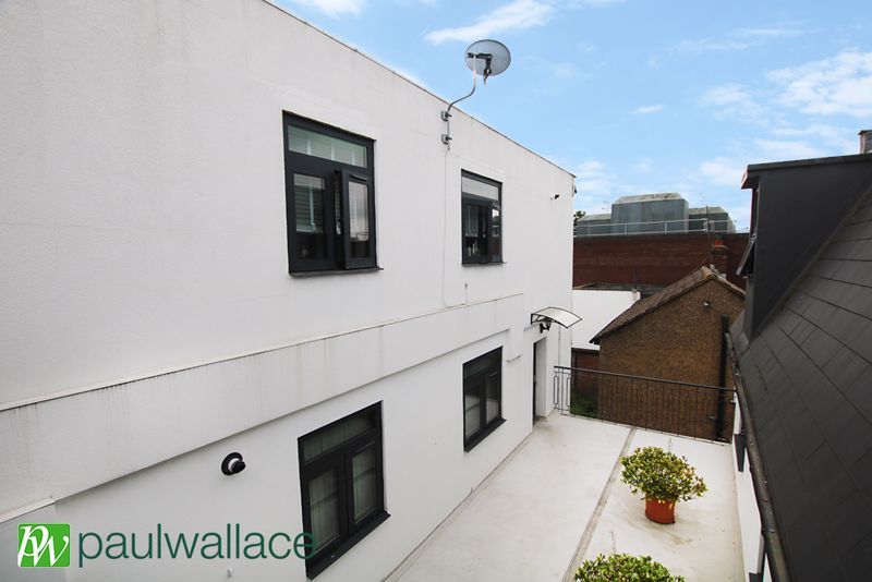 Property photo 1 of 11 Exterior